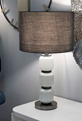 Stolna lampa Bright Three, Bijela