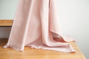 Brisača Jacquard Bamboo Andora Peach 90x180, Breskev, 90x180 cm